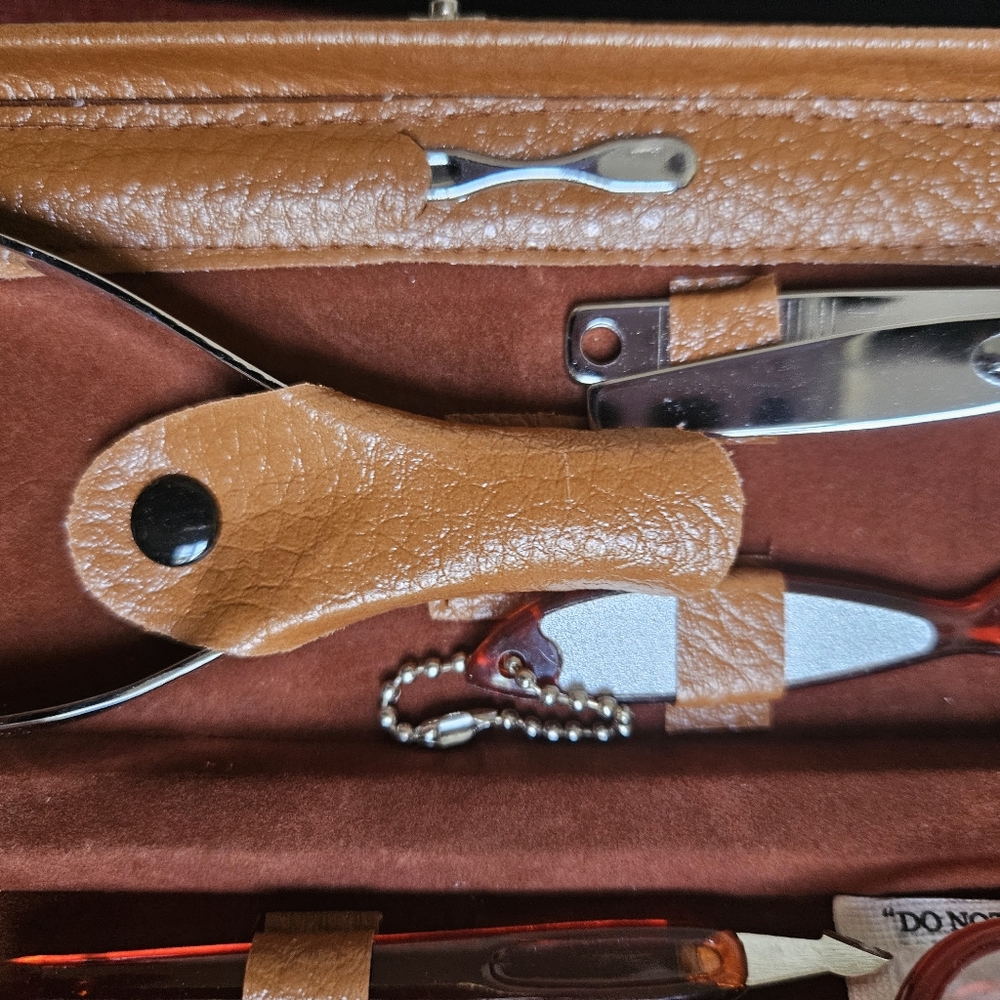 Manicure set - Picture 5 of 7